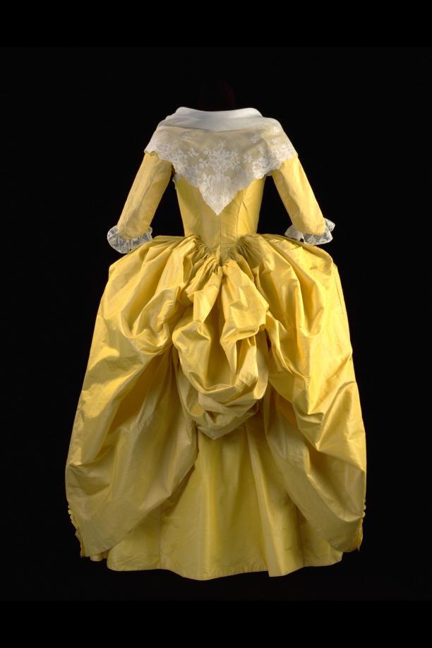 Robe à l’Anglaise