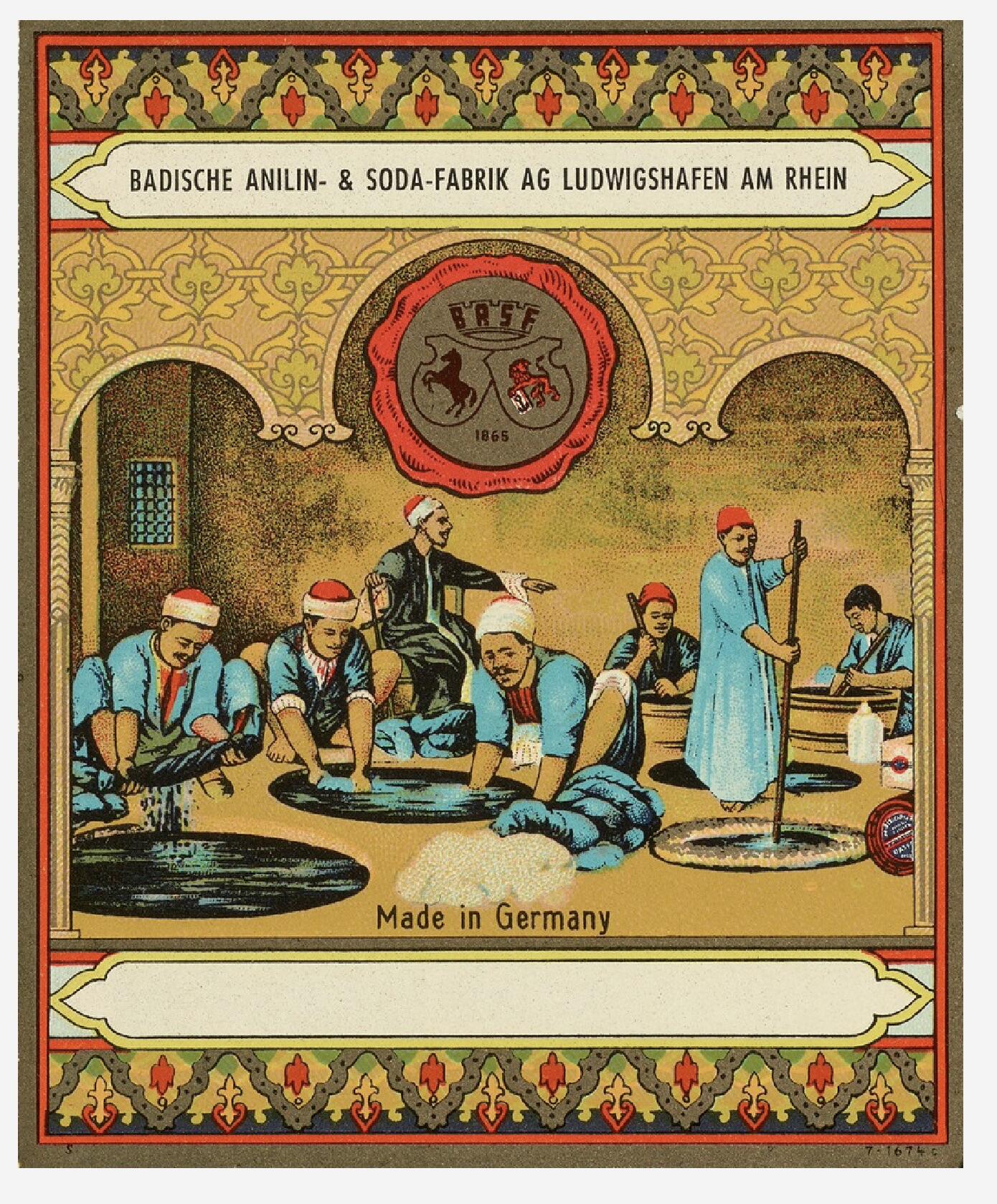 Papieren label, tjap, van B.A.S.F. om hun synthetische Indigo aan te prijzen. De afbeelding toont juist de traditionele en natuurlijke wijze van Indigo verven.