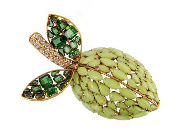 Iradj Moini, broche met glazen stenen, jaren tachtig, collectie CODA.