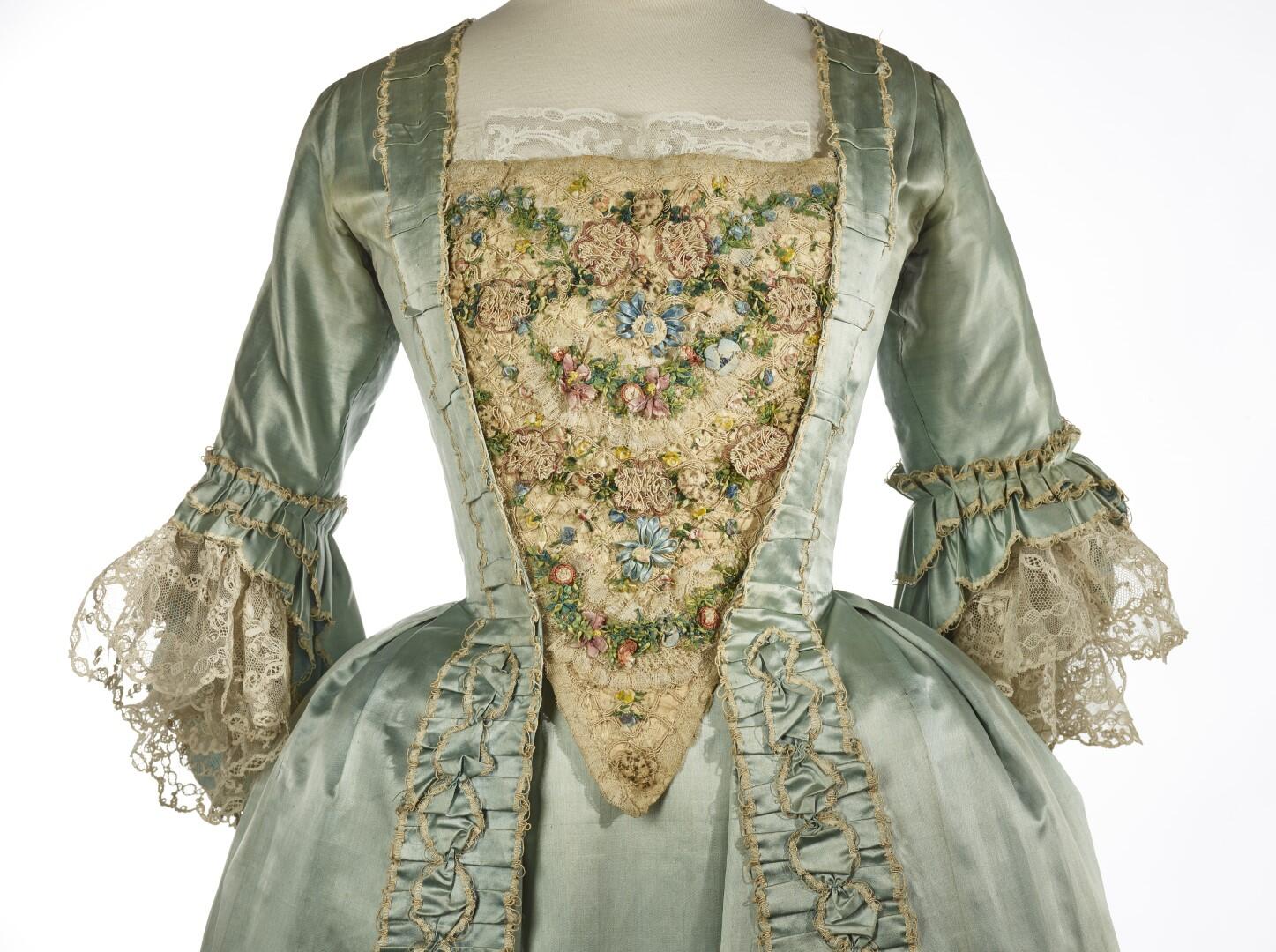 Afb. 5: piece d’estomac, 1725-1749, coll. Kunstmuseum