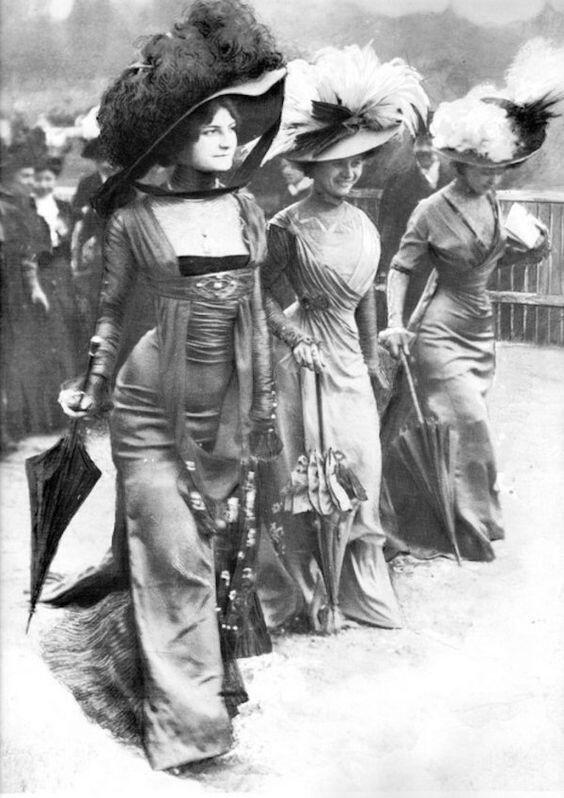Jurken van Jeanne margaine lacroix
