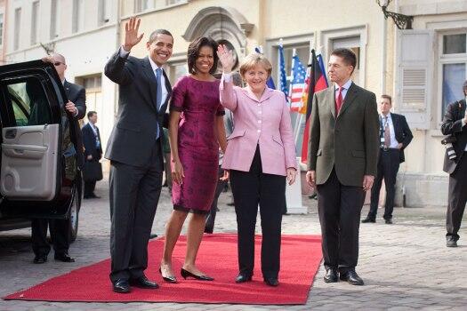 Angela Merkel powersuit met Obama