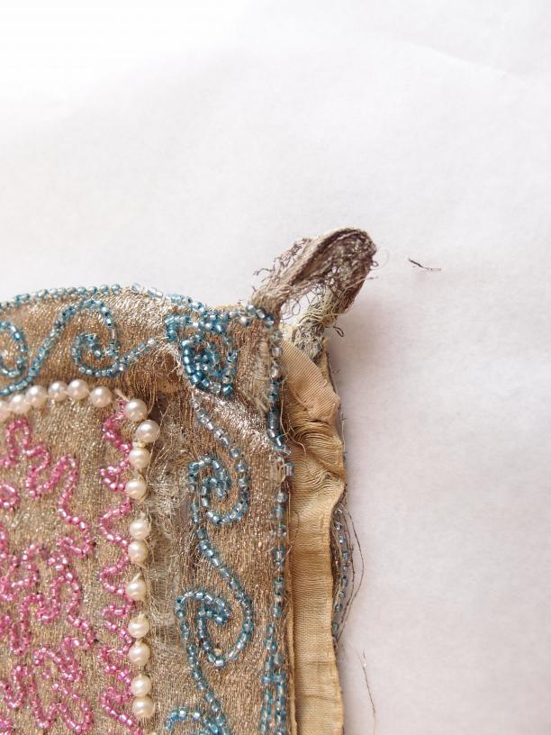 Detail schouderbandjes