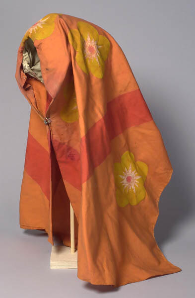 Hoofddoek gedragen door een vrouwelijke onderdaan van koning Dodon in Le coq d'or van Michel Fokine (Nikolai Rimski Korsakov)