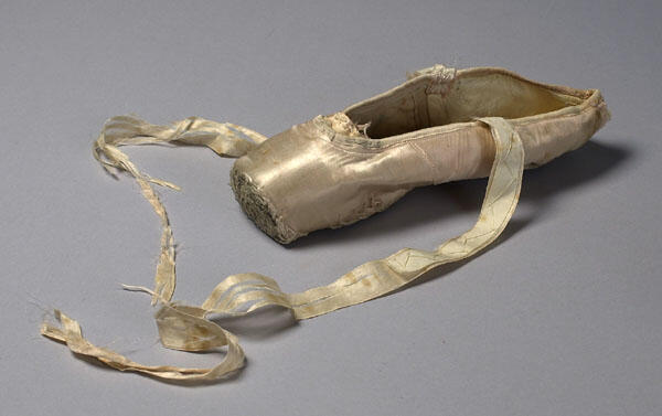 Balletschoen gedragen door Anna Pavlova