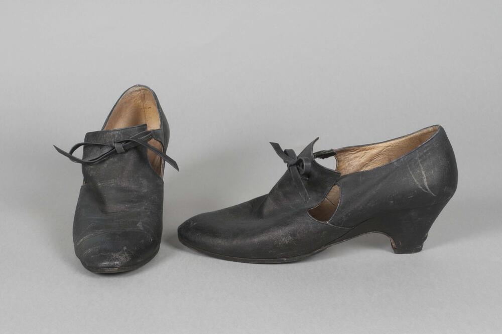 Schoenen gedragen door Gijs de Lange als Dichter in Dark Lady