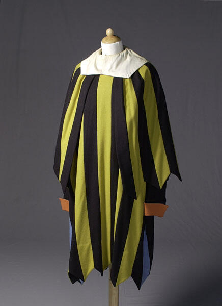 Kostuum gedragen door R. Stuyf in De Driekante Steek (El Sombrero de tres Picos) (Manuel de Falla)