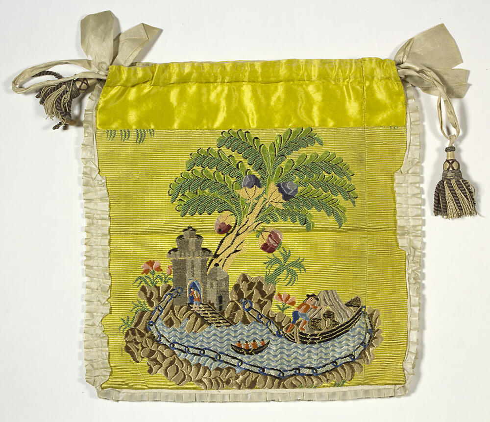 Goudkleurige tas, ook wel reticule genoemd