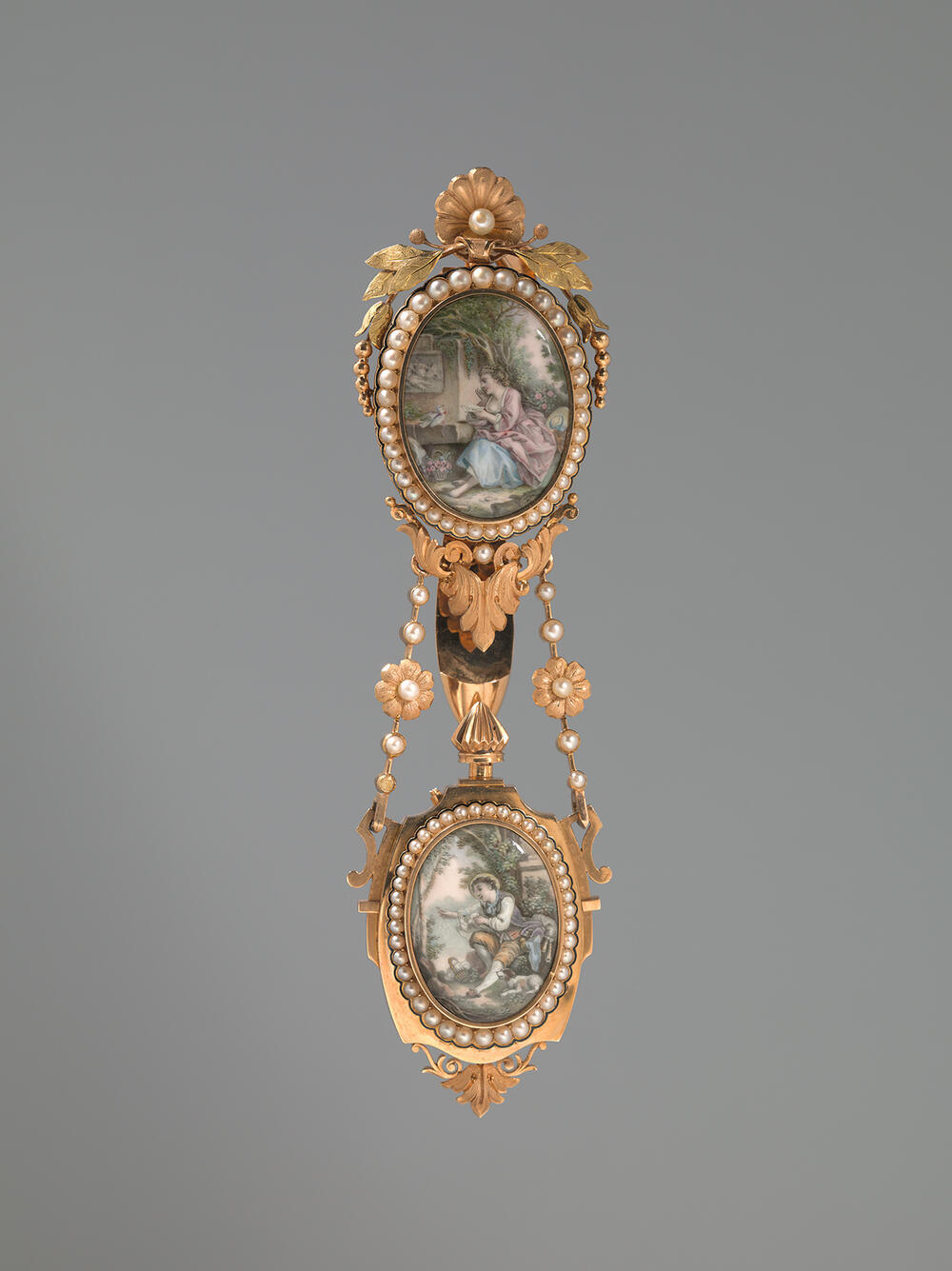 Horloge met châtelaine