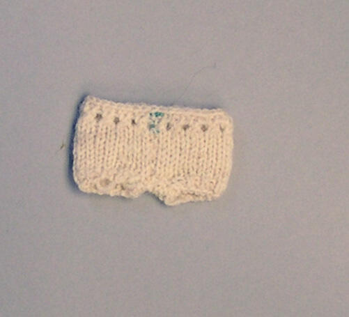 Korte broek (van Barbiepop)