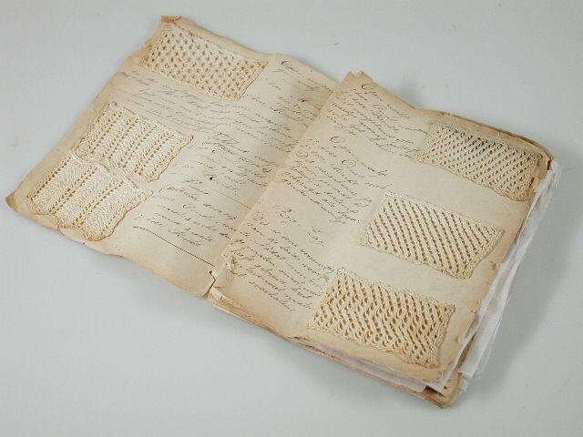 Voorbeeldenschrift met breiwerk