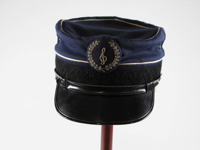Uniform van het Harmoniecorps Tuindorp (pet)