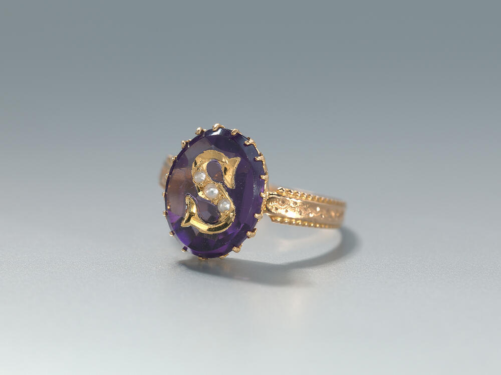Ring