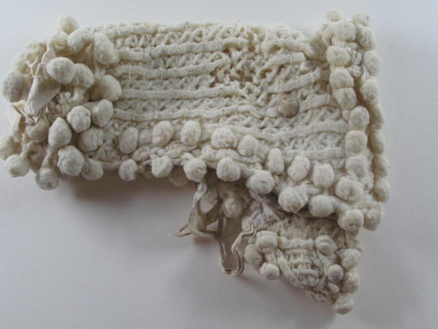 Vondelingenkleding: muts