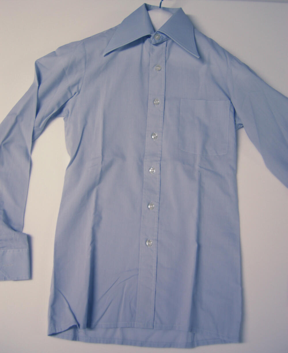 Uniform van het Harmoniecorps Tuindorp (overhemd)