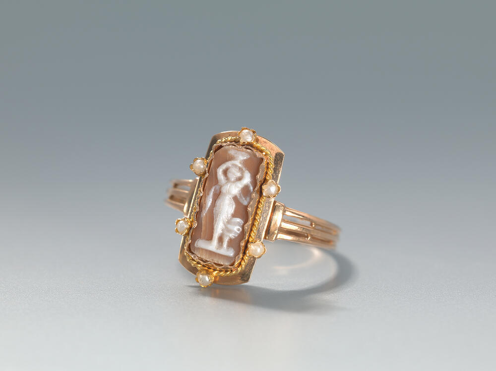 Ring