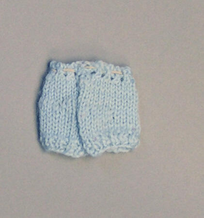 Korte broek (van Barbiepop)