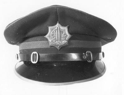 Uniformpet brigadier gemeentepolitie (personeel beneden de rang van adjudant)