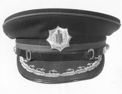 Uniformpet commissaris gemeentepolitie