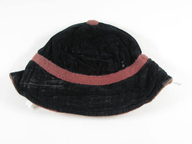 Vondelingenkleding: muts