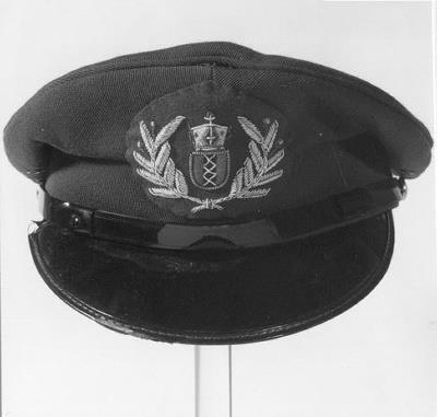 Uniformpet contrôleur Gemeente Vervoerbedrijf voor de rangen van contrôleur t/m adjunct chef