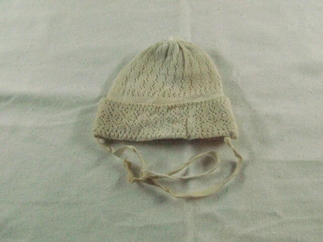 Vondelingenkleding: muts