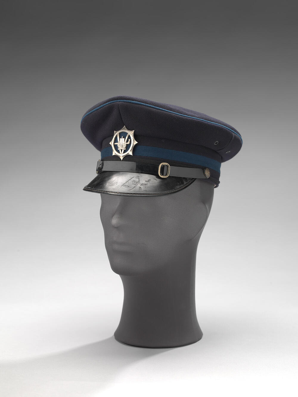 Uniformpet luchthavenpolitie Schiphol