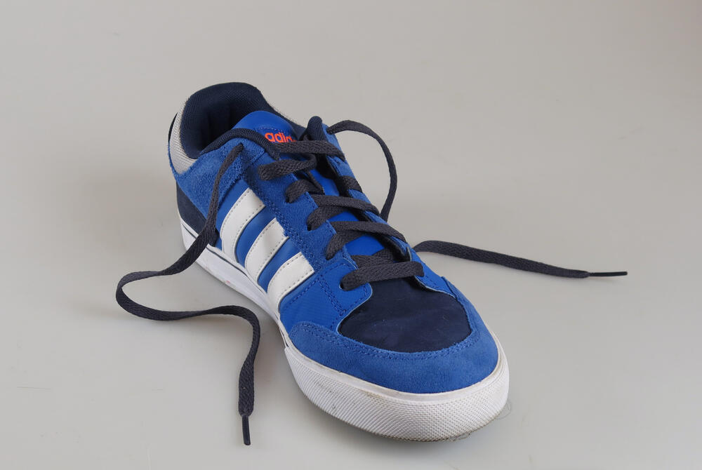 Sneaker