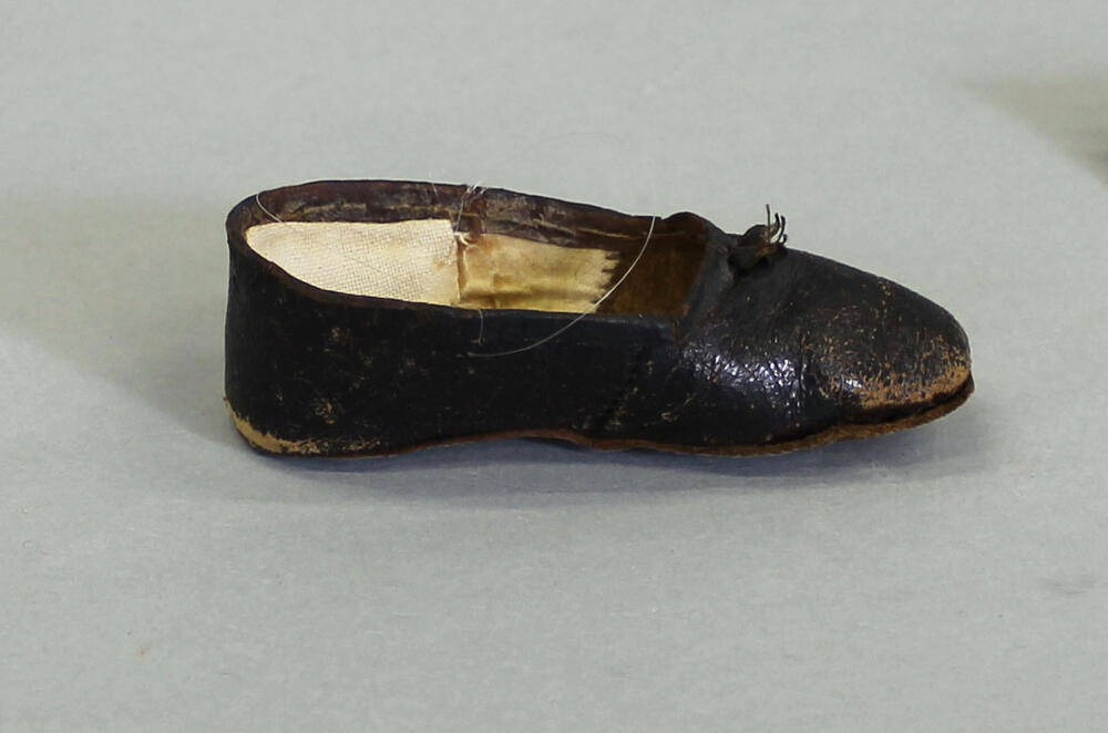 Schoen