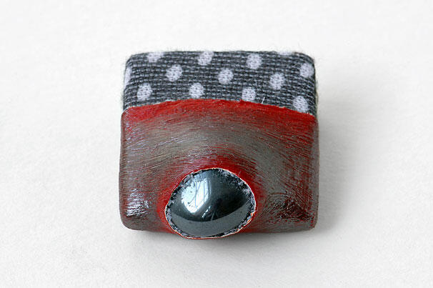 'Hematiet broche'