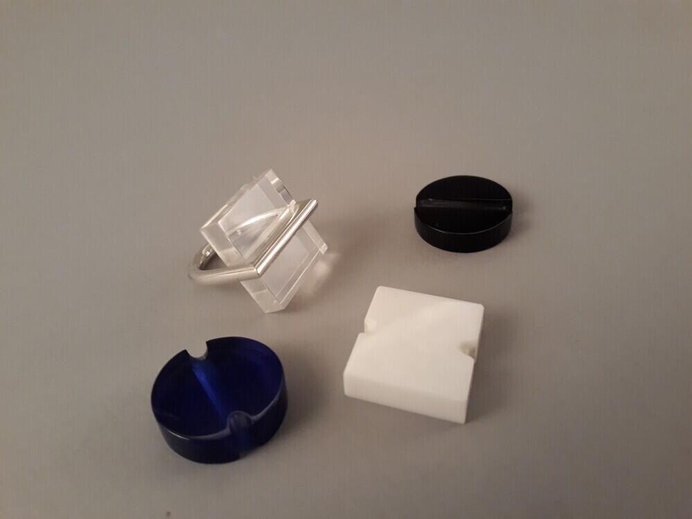 Ringenset zilver en kunststof