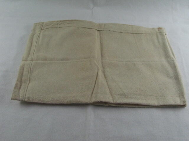 Laken (deel van vondelingenkleding)