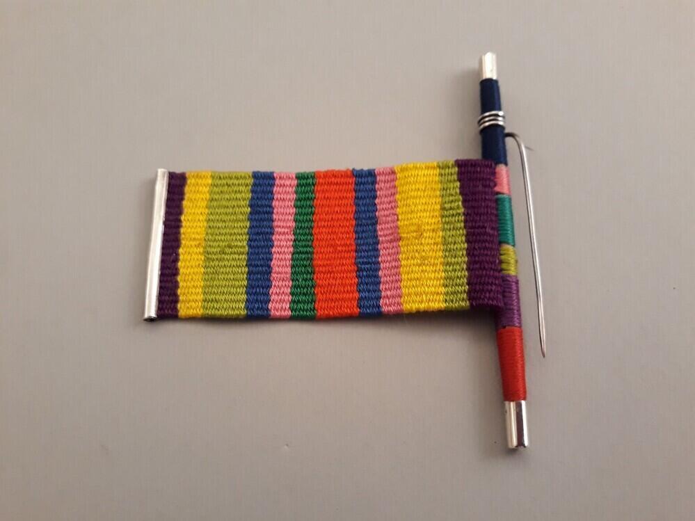 Broche 'omvallintje'