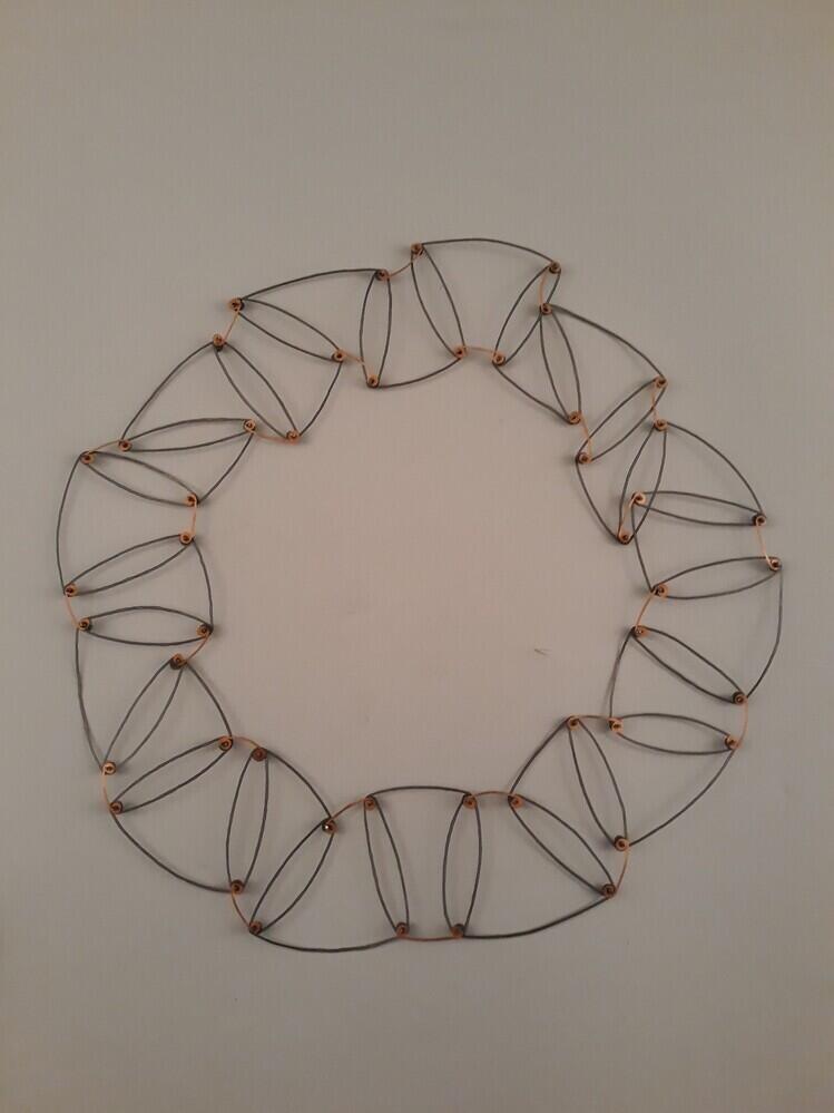 Collier van ijzer en koper