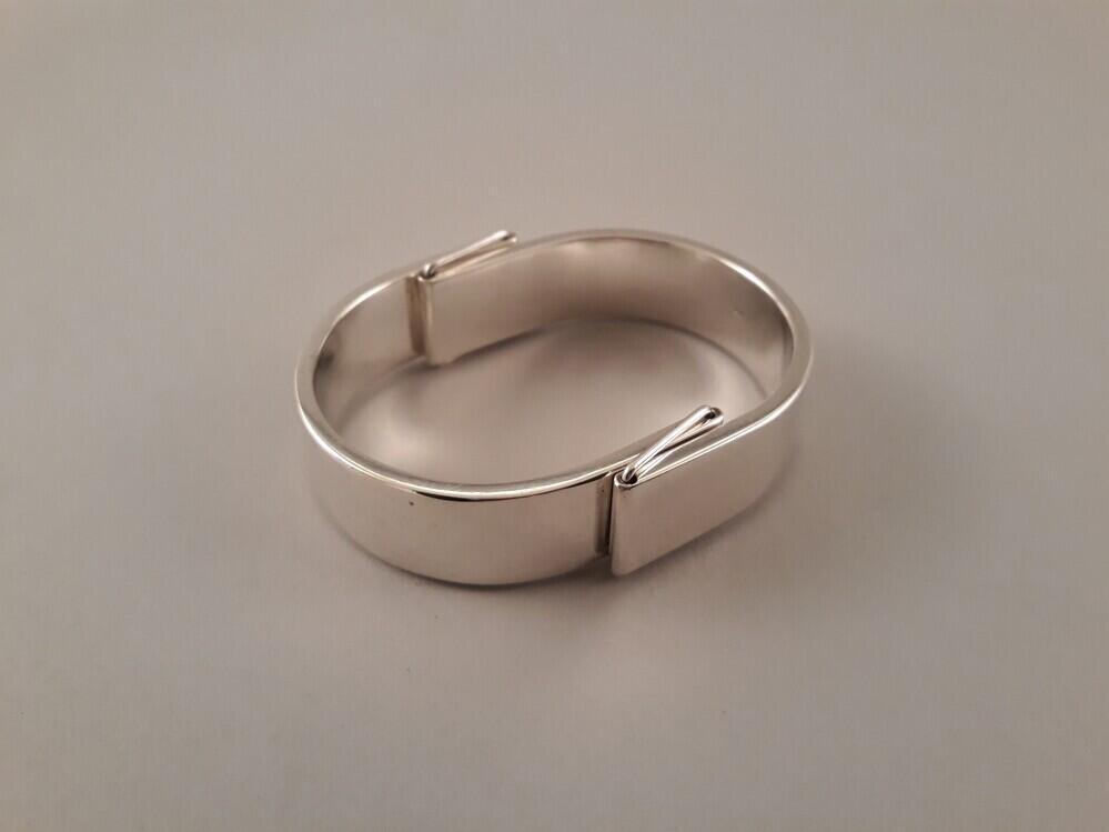Klaparmband