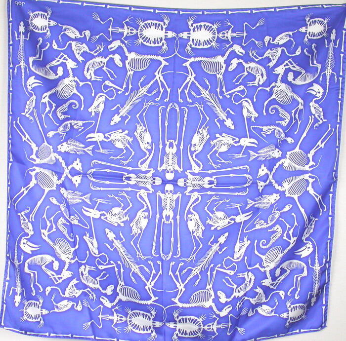 Skeleton Scarf