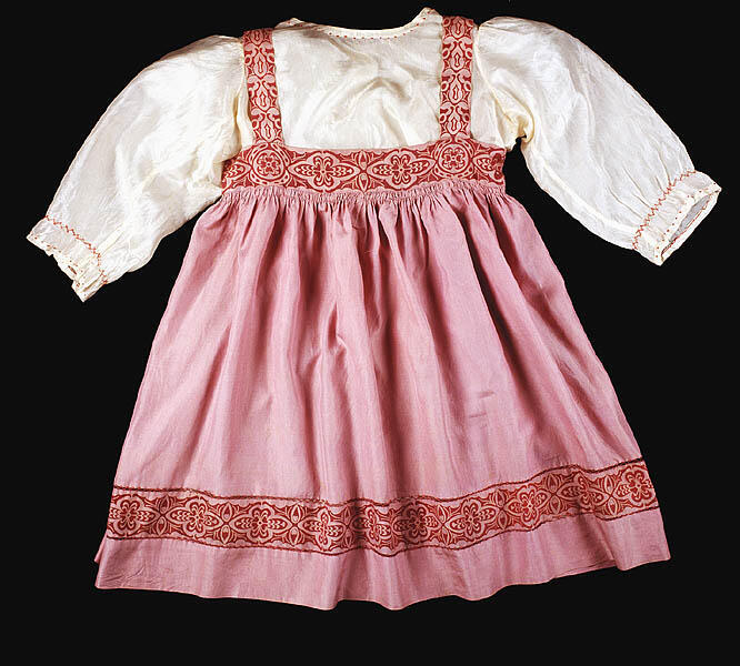 Overgooier en blouse, gebatikt