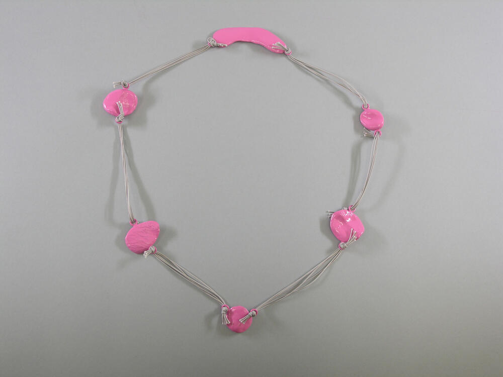 Citymuze and her jewellery (halsketting)