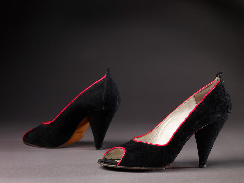 Paar damesschoenen