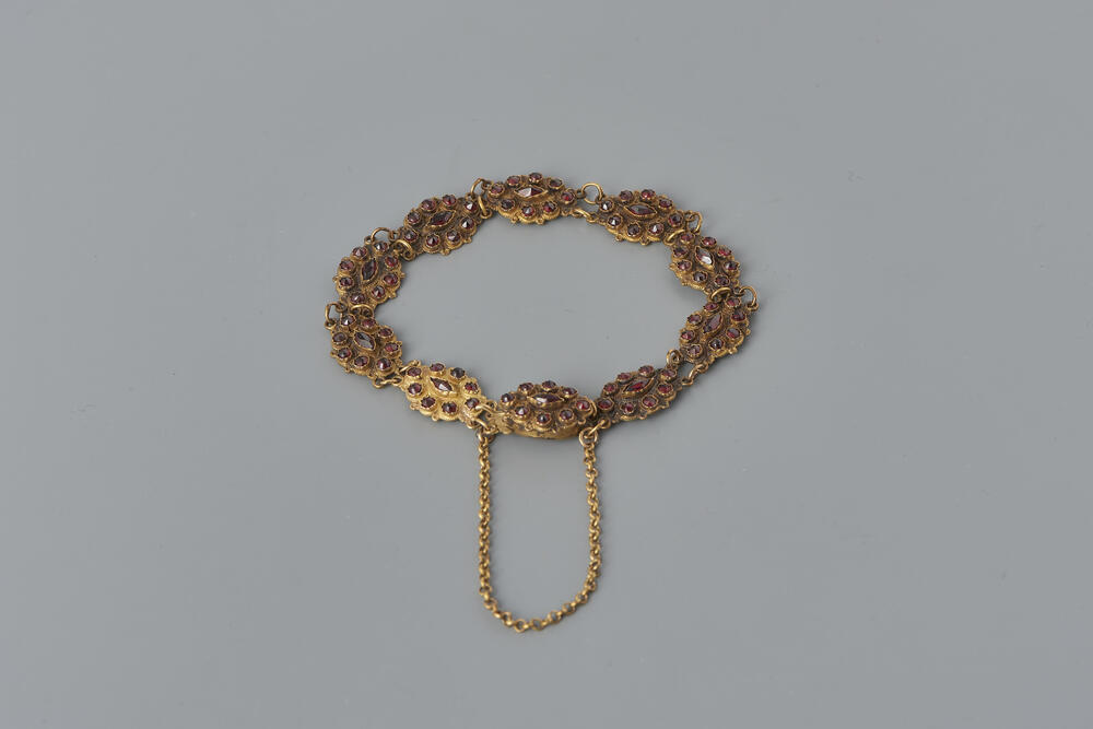Bootjesarmband, Friesland, 1855–1875