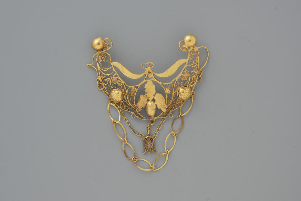 Gouden borsthanger, Land van Maas en Waal, 1840–1855