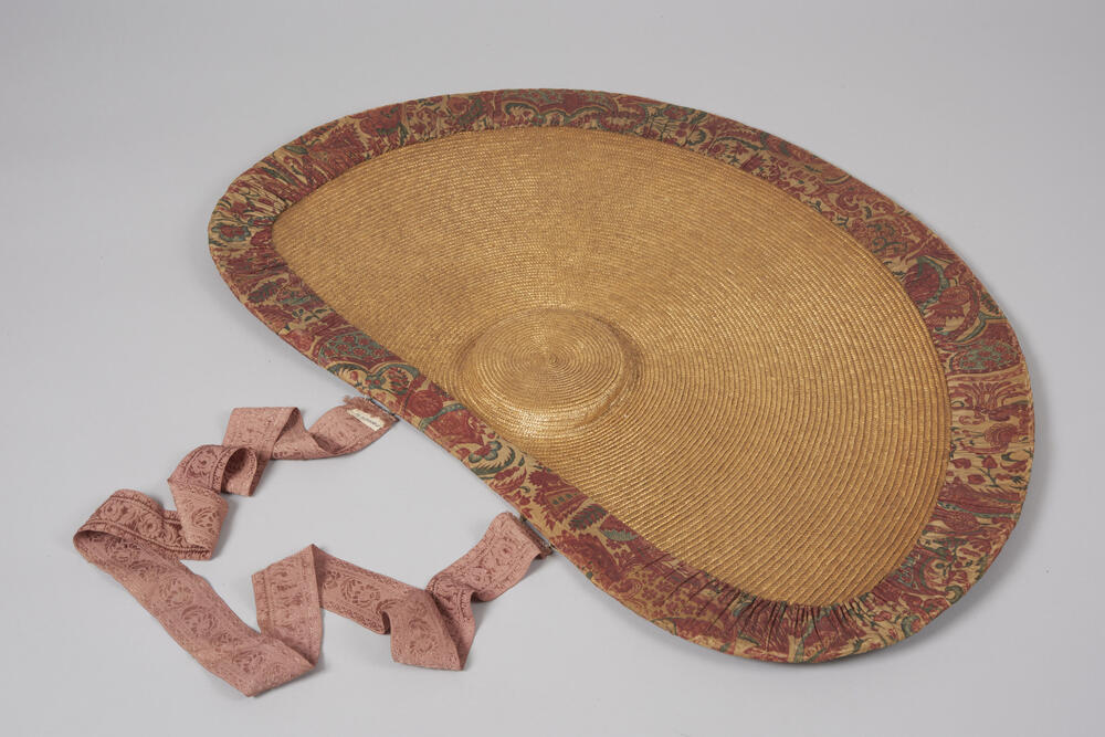 Zonhoed met Indiase sits, Friesland, 1700–1725