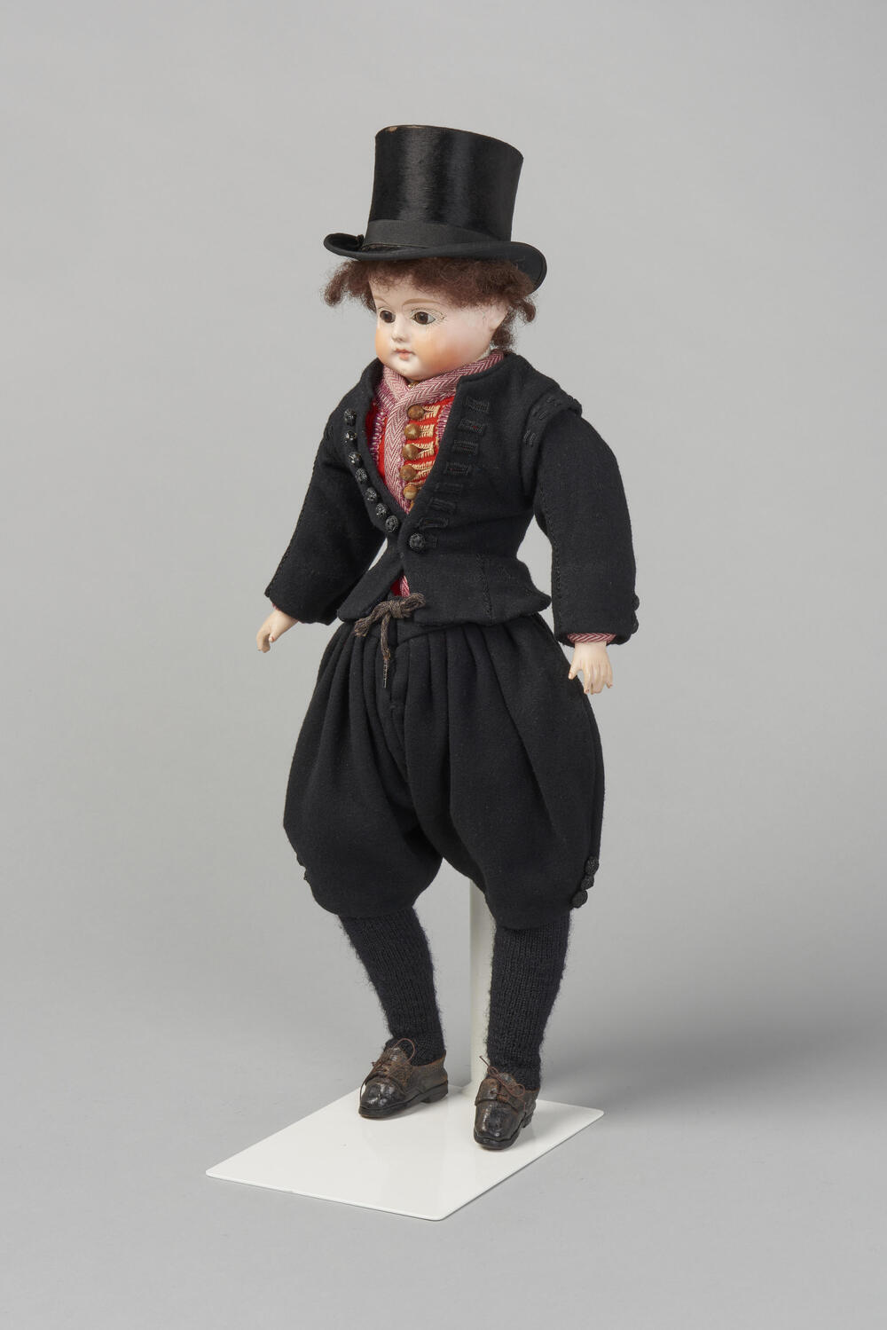 Pop gekleed als bruidegom van de 'zwarte bruid', voor 1955