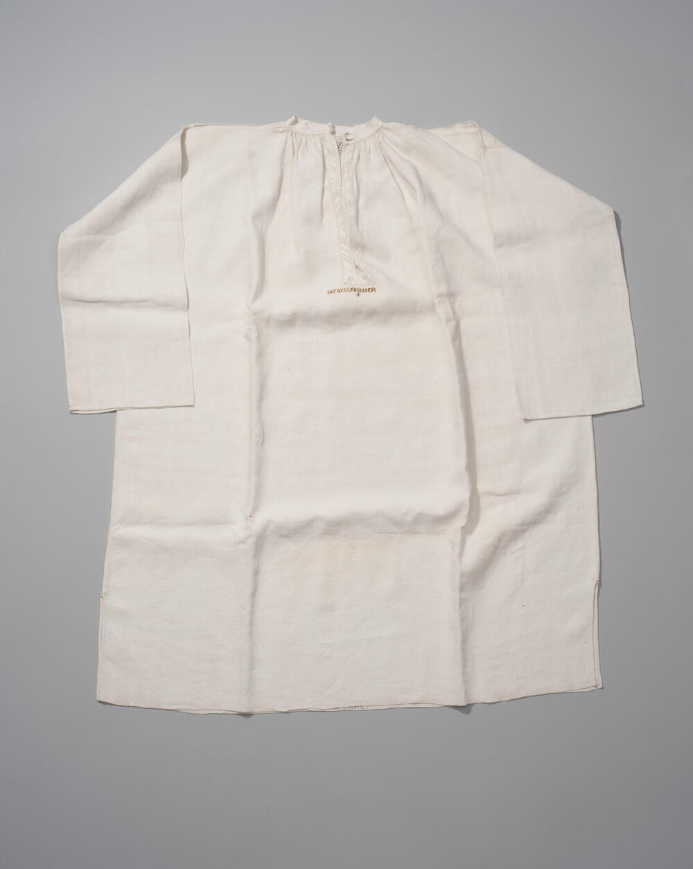 Bruidegomshemd van Cornelis Pieterse, Marken, 1700–1710