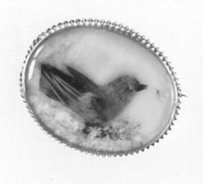Broche