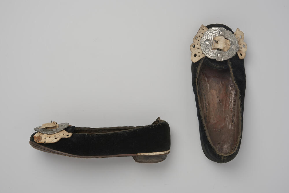Vrouwenschoenen, Walcheren, voor 1948