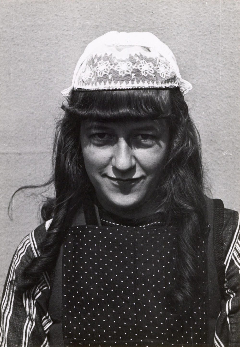 Demonstratie opzetten 'kleine kap', Marken, 1943