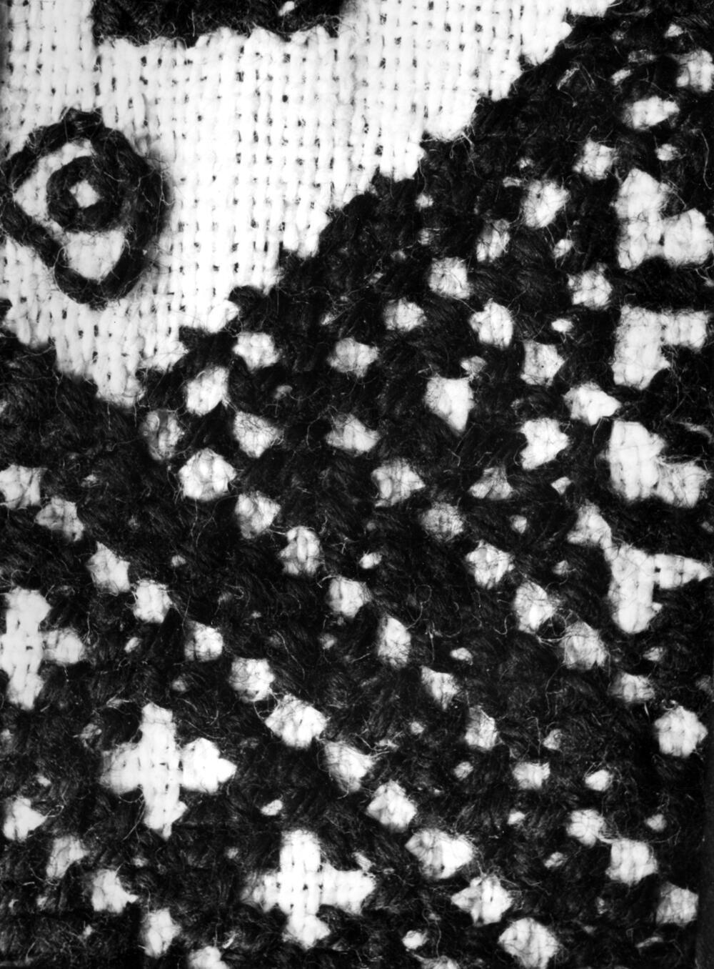 Detail van kruissteekborduurwerk, Marken, 1943