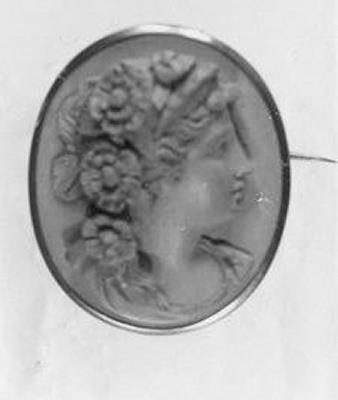 Broche