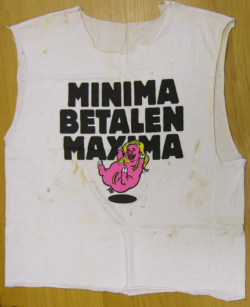 T-shirt met opdruk 'Minima betalen Maxima'